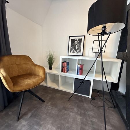 Fachwerkhaus mit 2 getrennten Schlafzimmern, Wohnzimmer und Küche Bückeburg Exterior foto